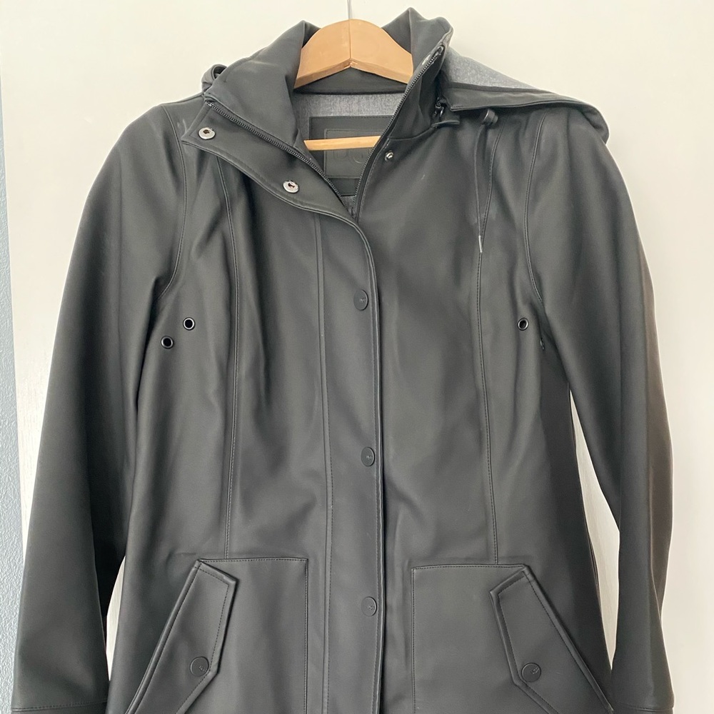 UGG Rylie raincoat S